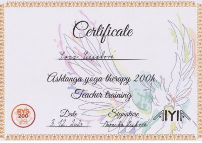 Certifikát o absolvování kurzu ashtanga jógy pro učitele.